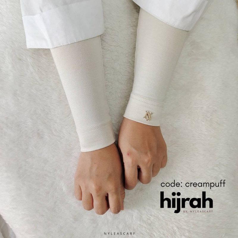 Hijrah Handsock Creampuff