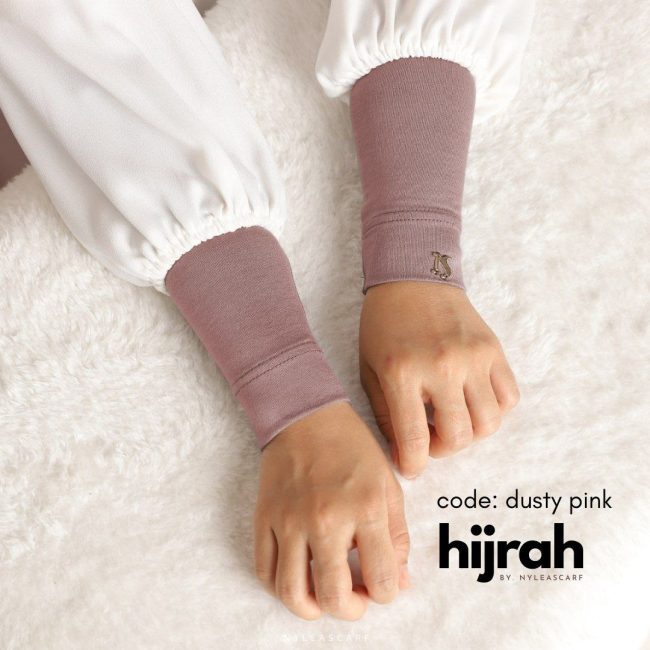 Hijrah Handsock In Dusty Pink - Premium Non-Slip Breathable Cotton for Muslimah".