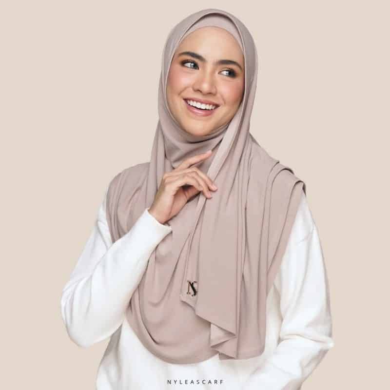 Nyleascarf Melur Express With Inner In Nude