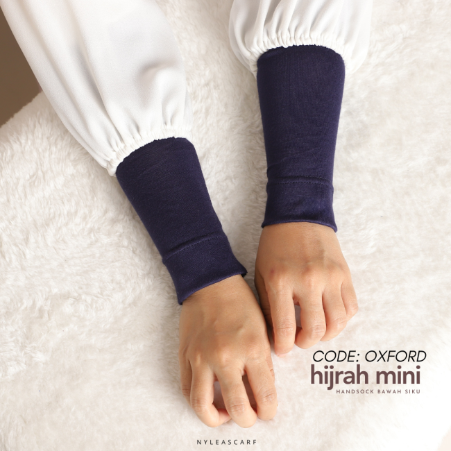 (PRE ORDER) Hijrah Handsock Mini In Oxford